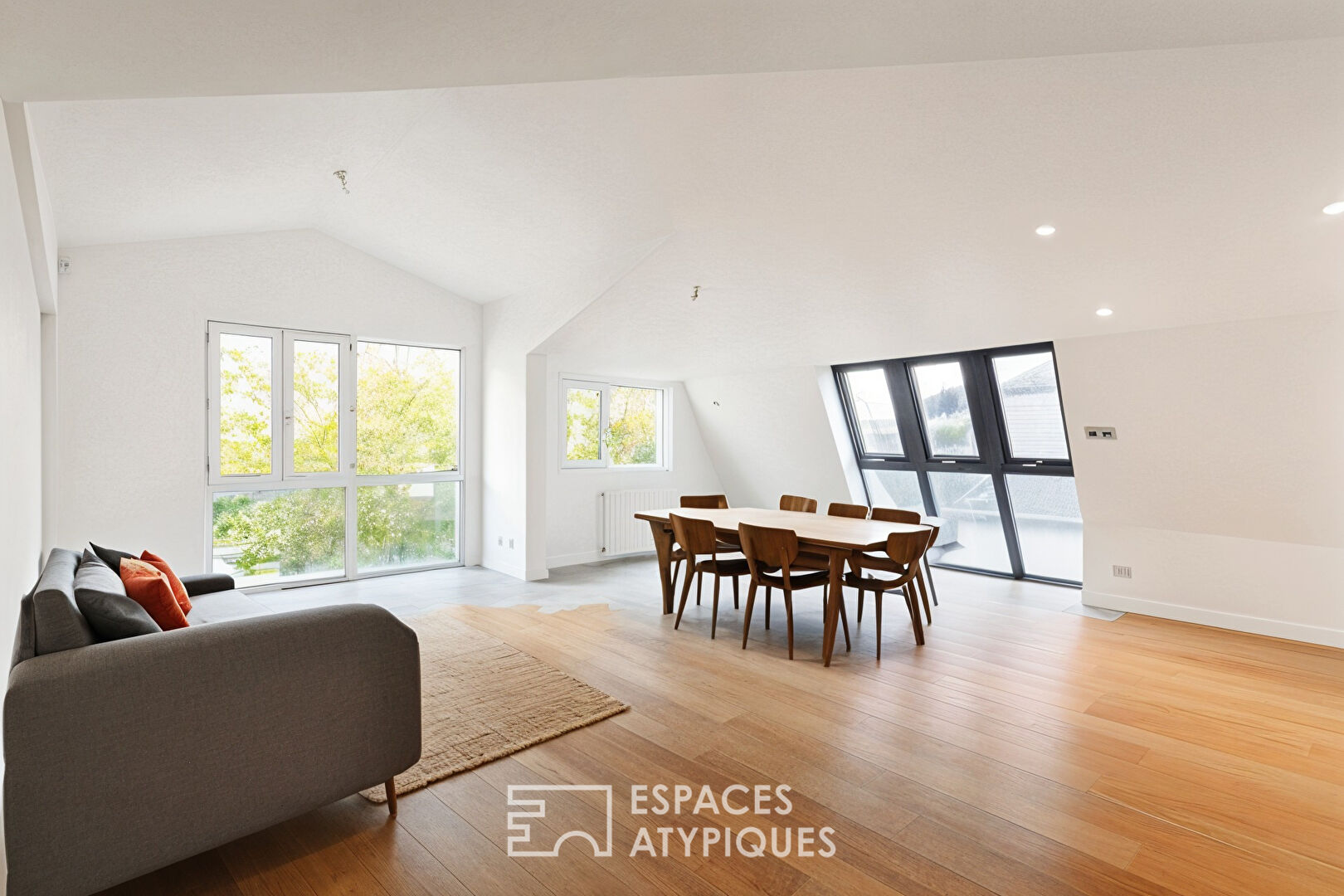 Appartement d’exception avec vue, au coeur du Gabut