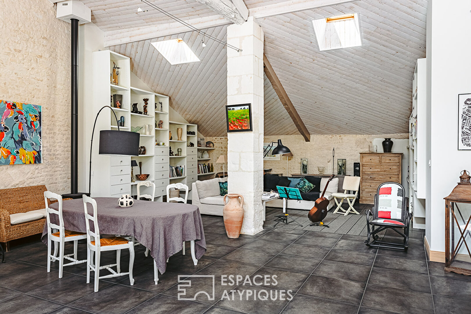 Renovated barn and its exceptional rooms
