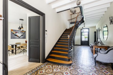 Exceptional estate in a wooded park