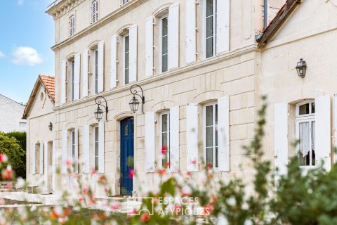 Maison de maître au charme d’antan avec dépendances