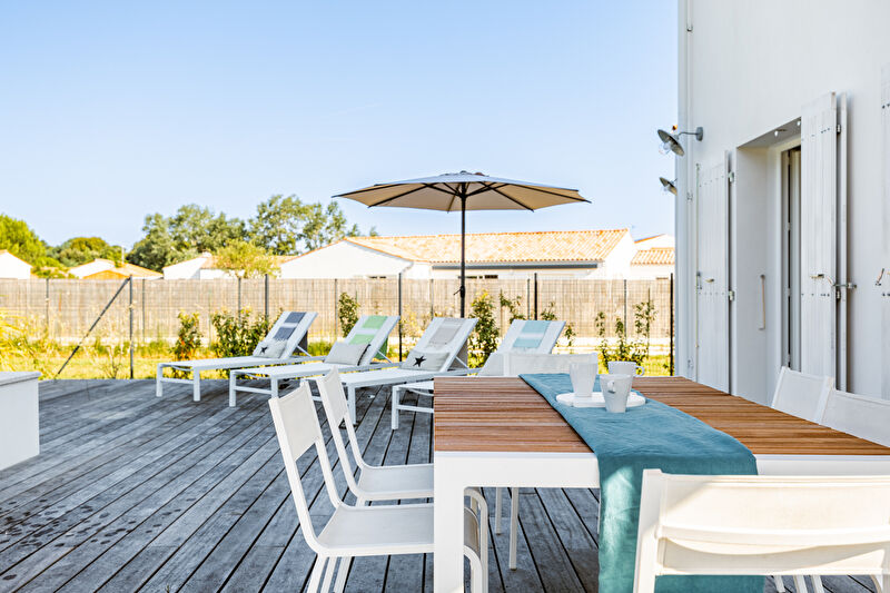 Une oasis de confort et de sérénité entre forêt et plage