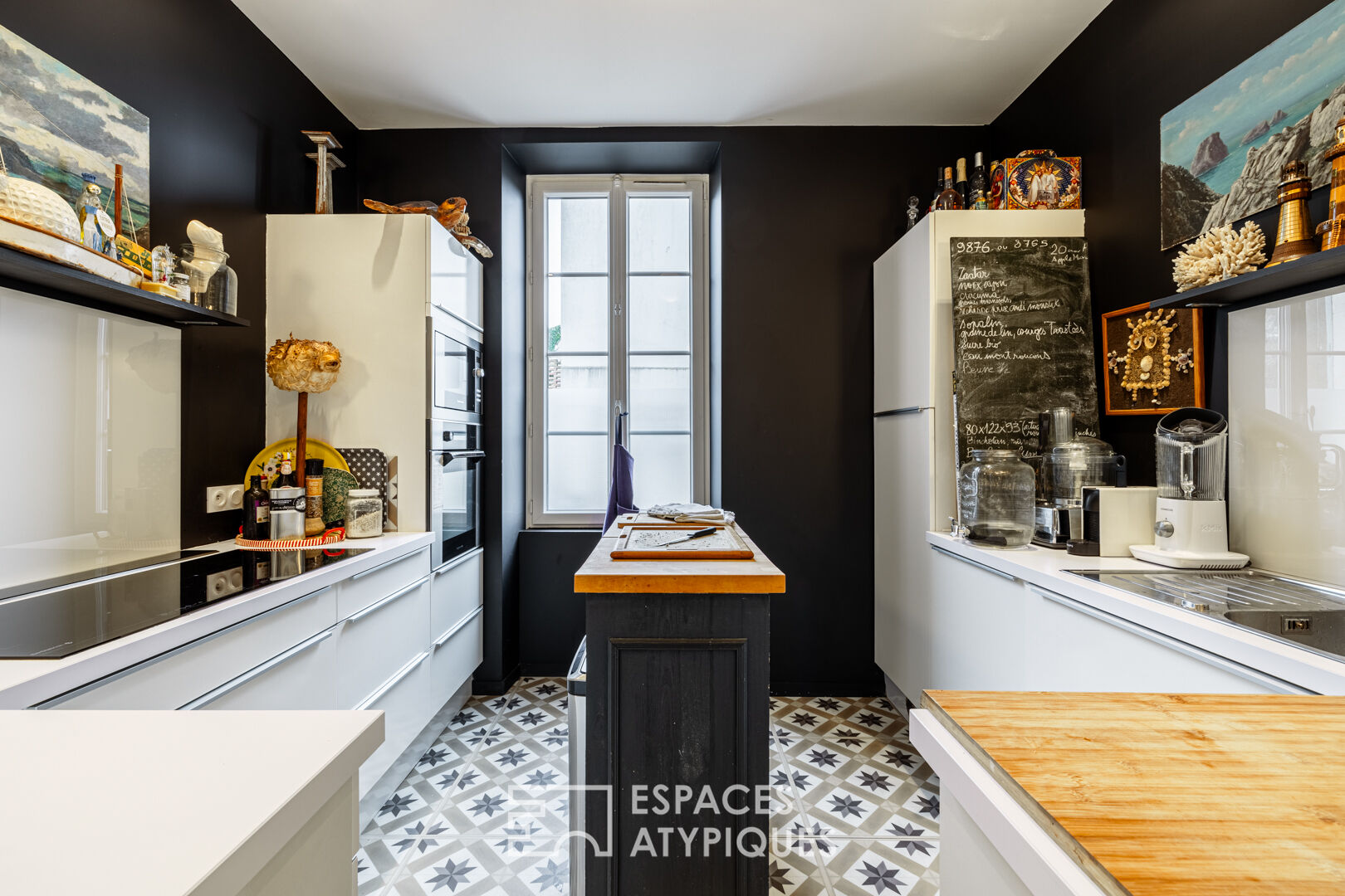 Townhouse with undeniable charm