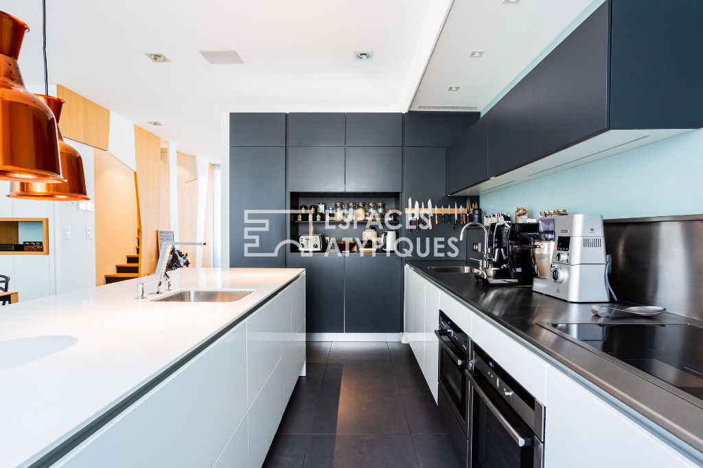 Premium townhouse in the hyper-center