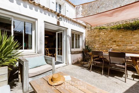 A charming setting with a strong character