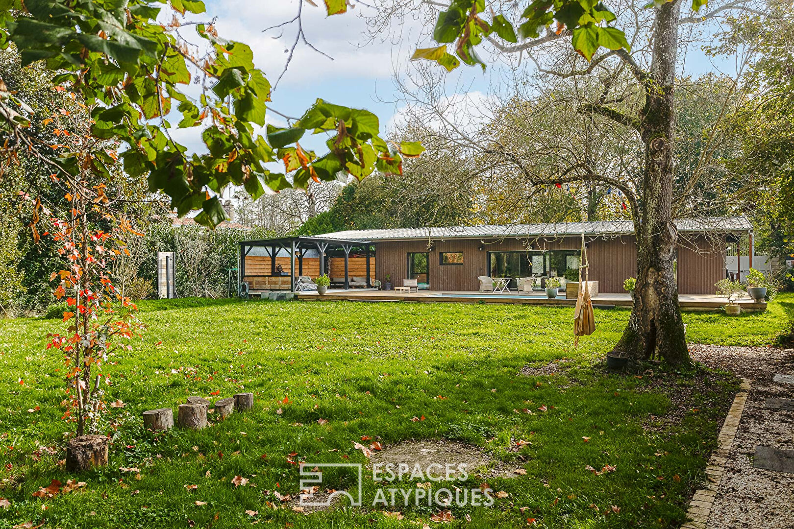 Maison écologique haut de gamme et sa forêt classée