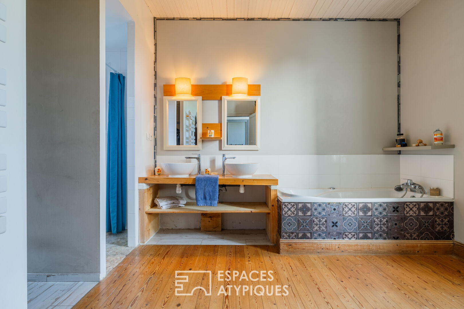 Charm and Authenticity in a renovated old Post Office