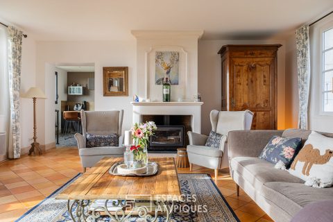 Family home with estuary view combining tradition and modernity