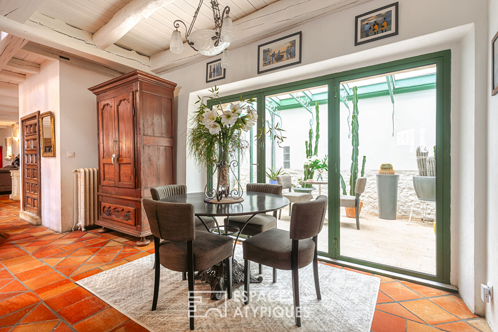 ANCIENNE ECURIE AUX ALLURES DE LOFT
