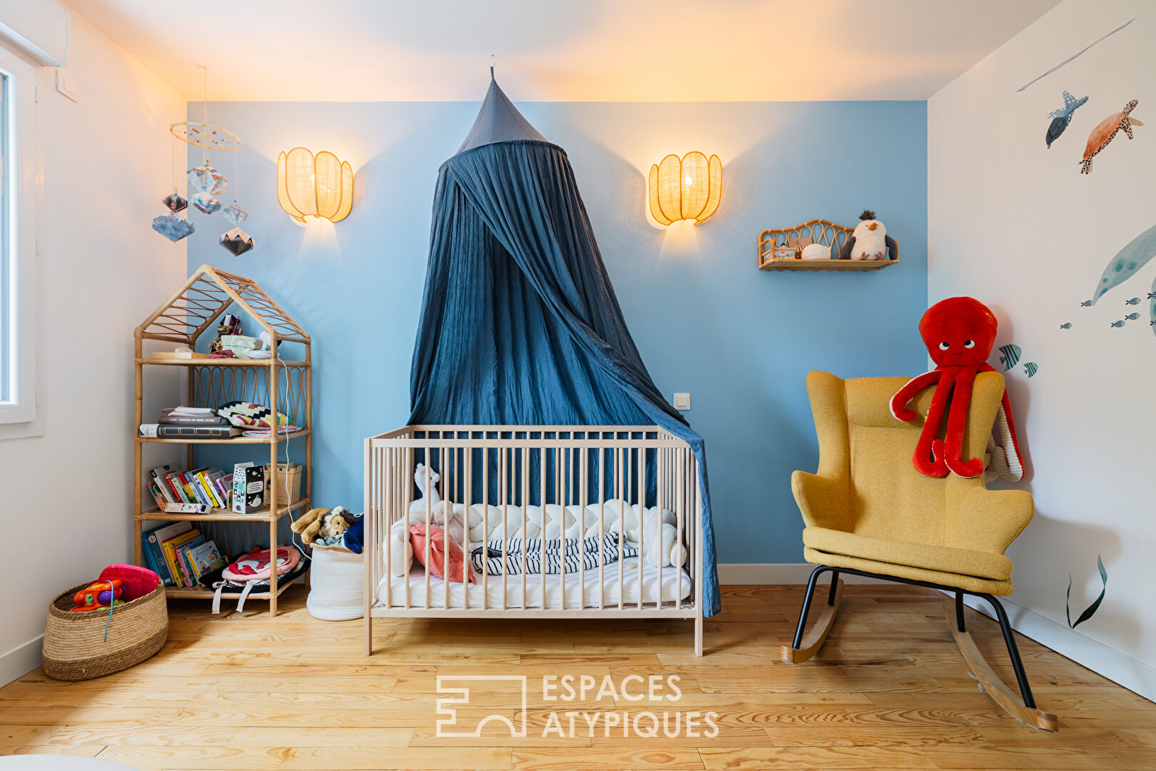Renovated, bright and welcoming townhouse