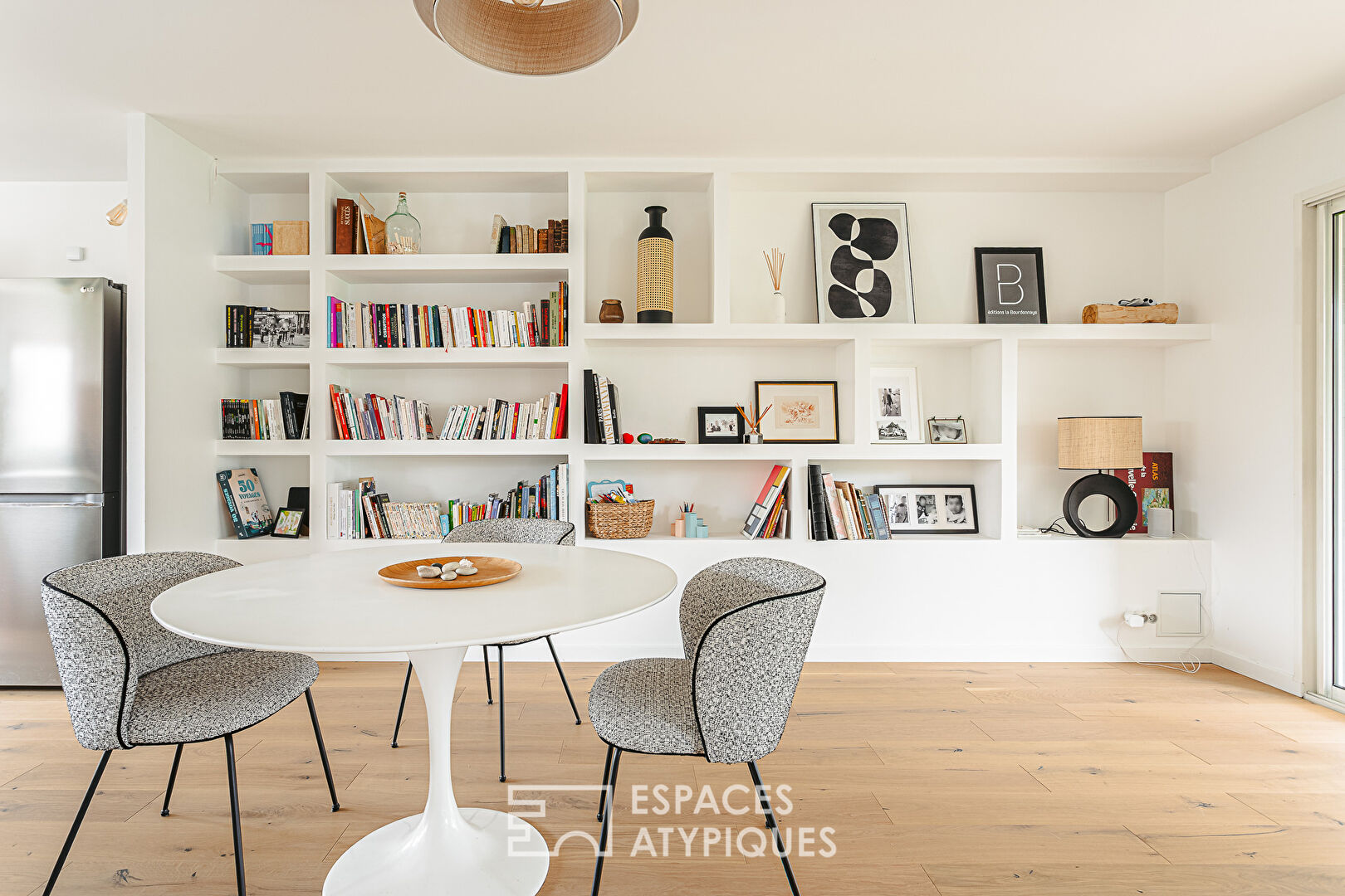 Élégante maison rénovée et son studio indépendant aux portes de La Rochelle