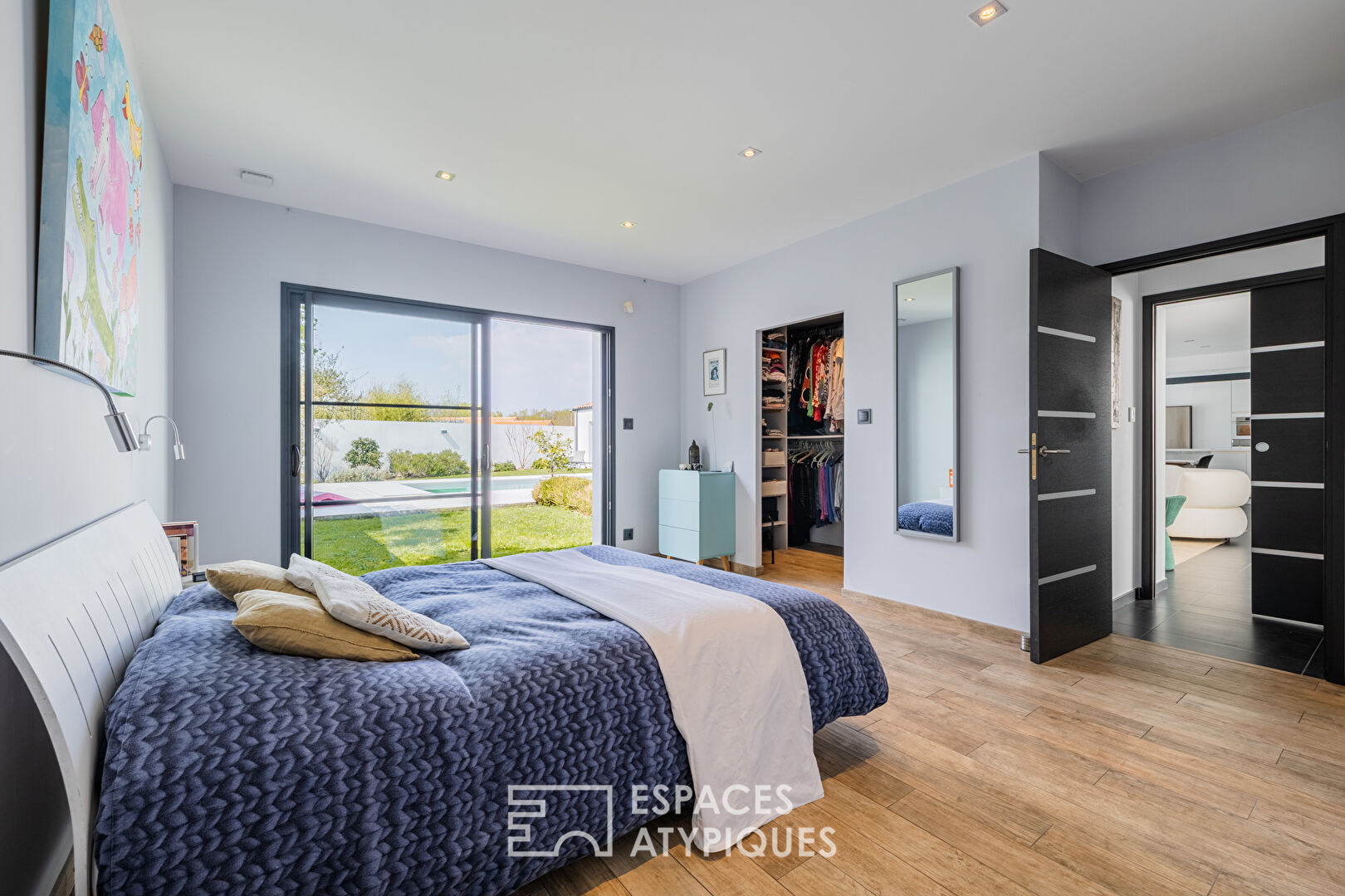 Elegant contemporary with high-quality features