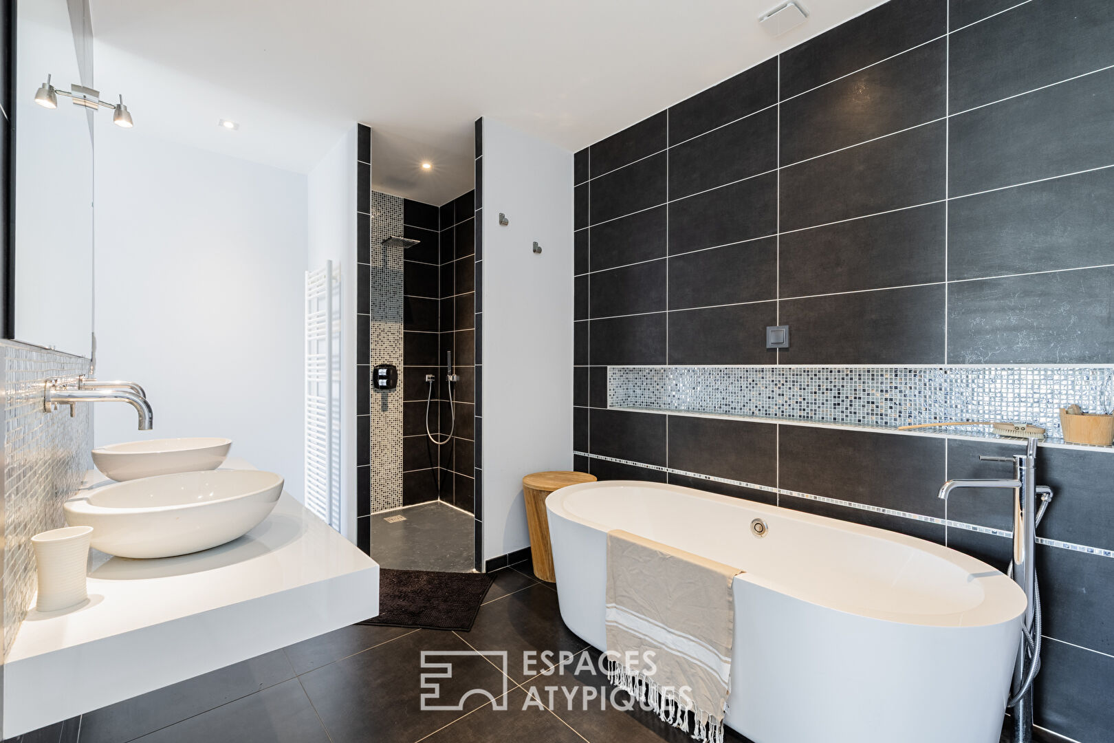 Elegant contemporary with high-quality features