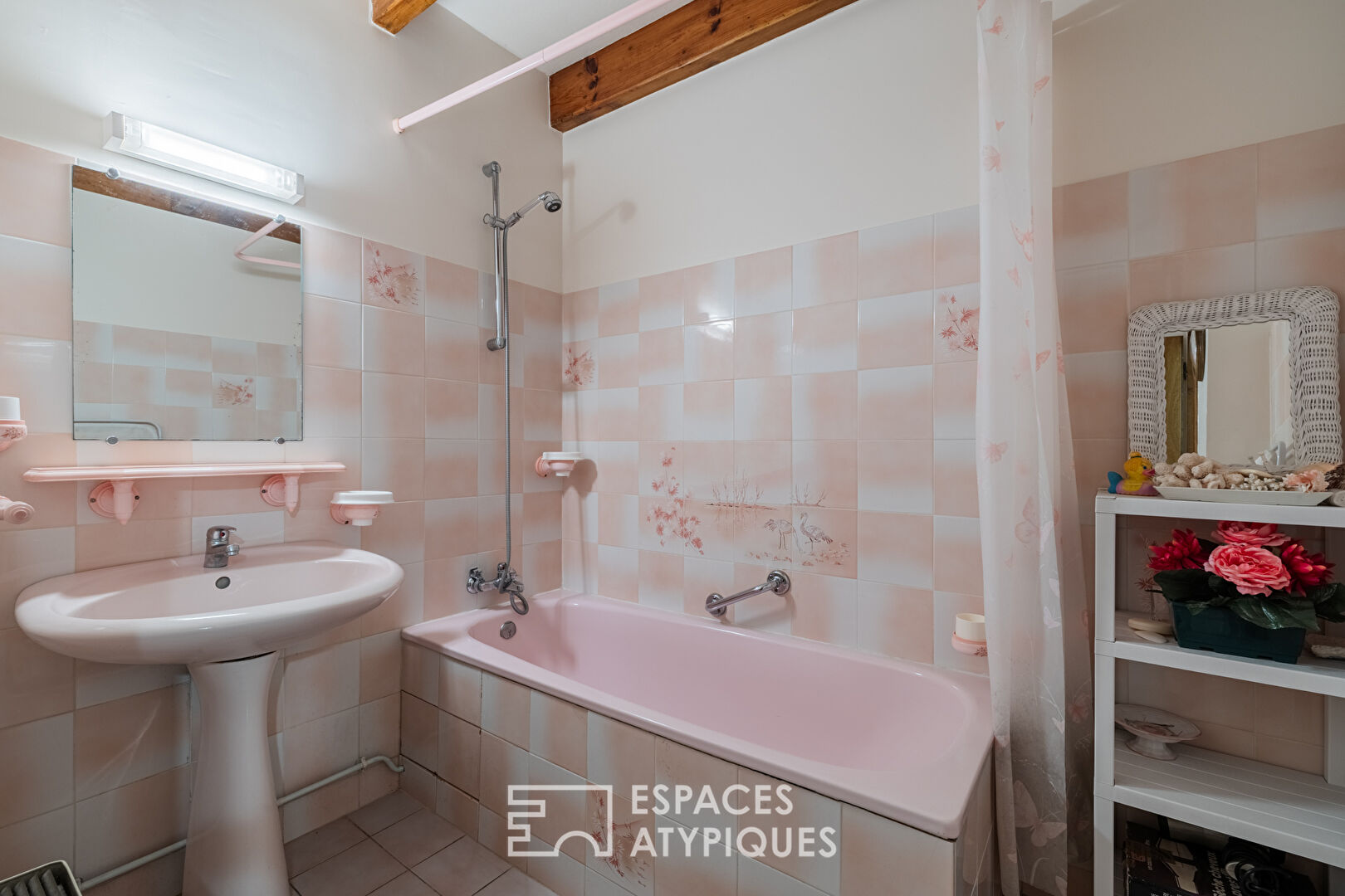 Appartement dans une ancienne bâtisse réinventée, quartier Le Parc