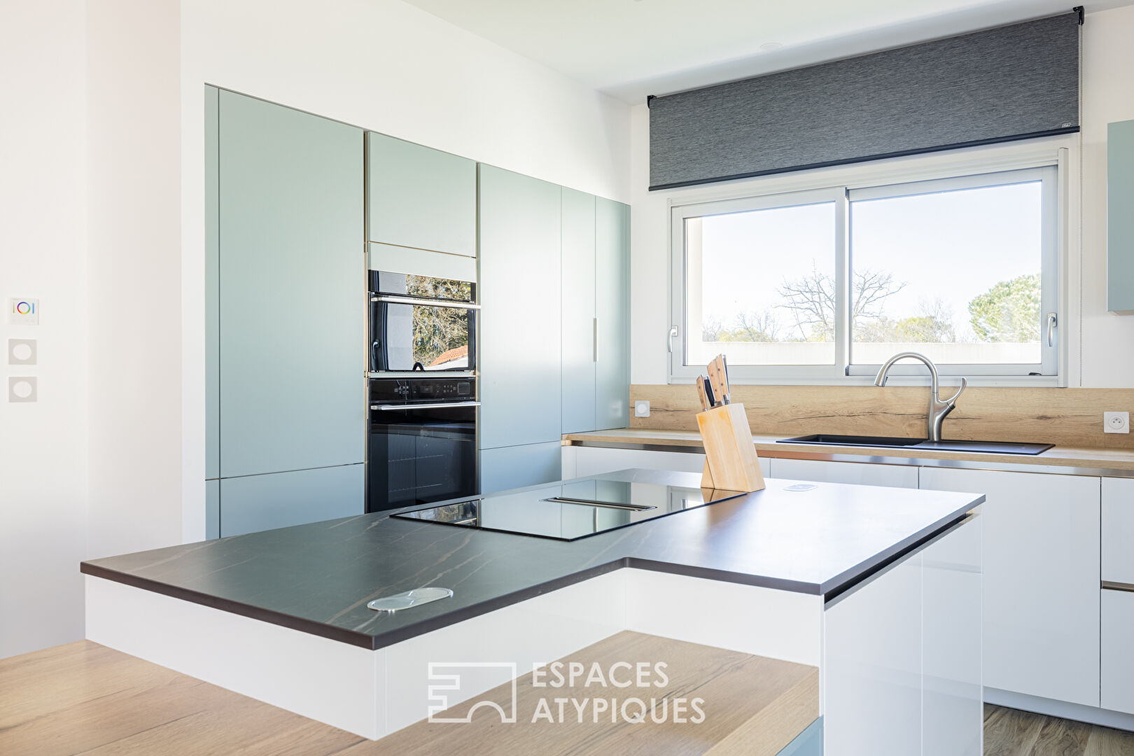 A contemporary villa where light reigns supreme