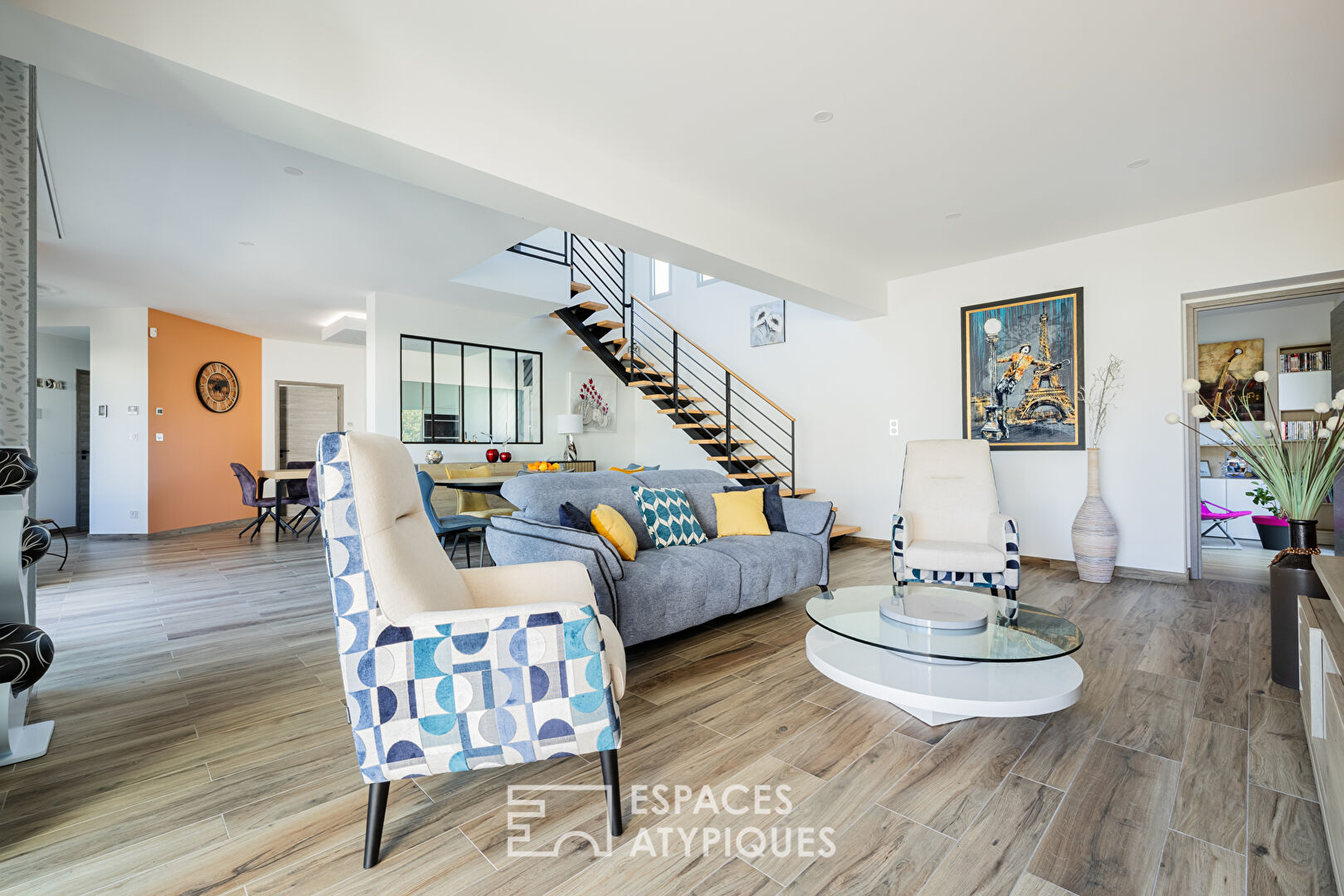 A contemporary villa where light reigns supreme