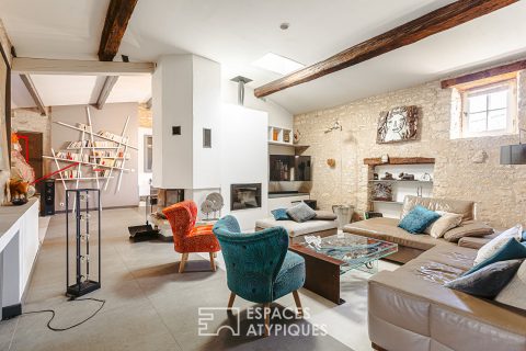 Un bien de caractère au coeur d’un hameau bucolique