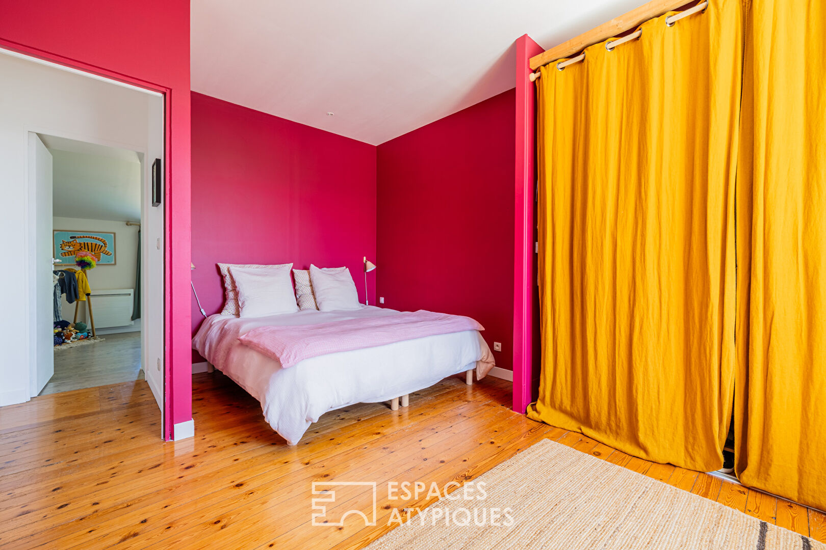 Charm and marine softness 50 meters from the ocean