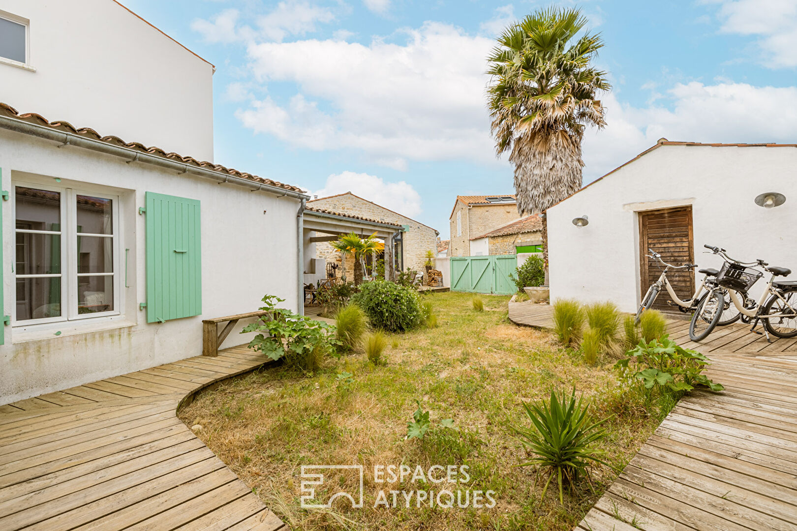 The bohemian soul of old cellars with timeless character