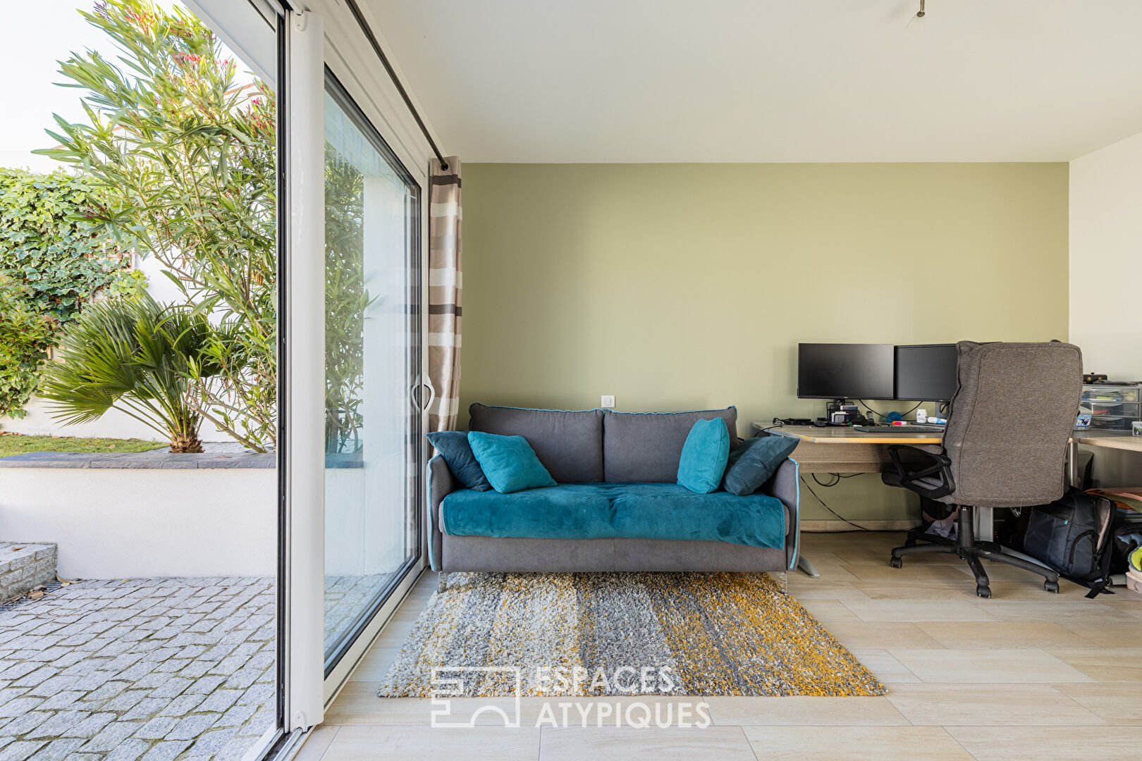 Pied à terre chaleureux niché entre La Rochelle et l’ïle de Ré