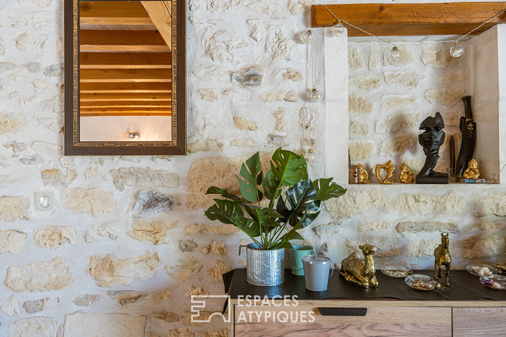 Maison charentaise rénovée entre Saintes et les plages