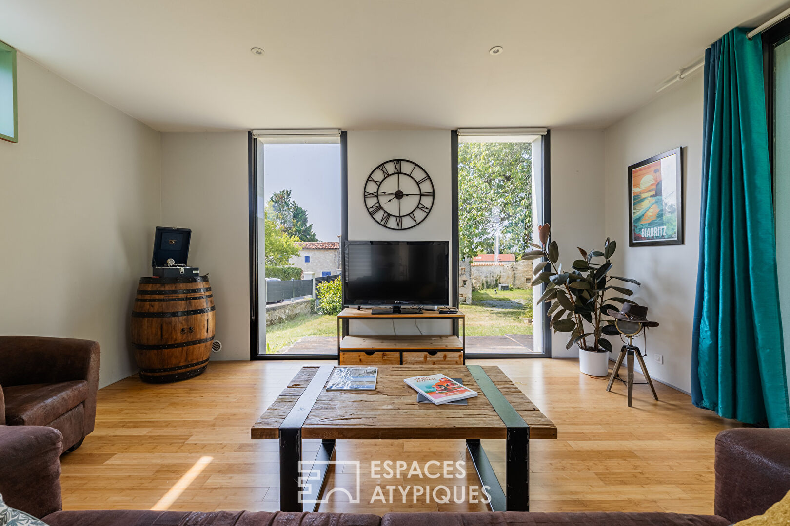 Harmonie entre charme charentais et design moderniste