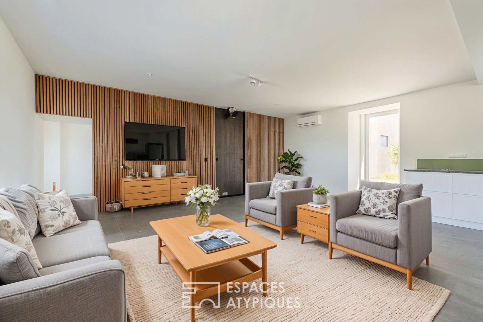 Rénovation moderne à la vue exceptionnelle