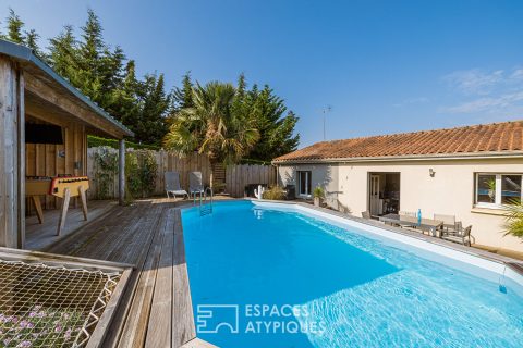 Comfortable single-story house with a summer feel