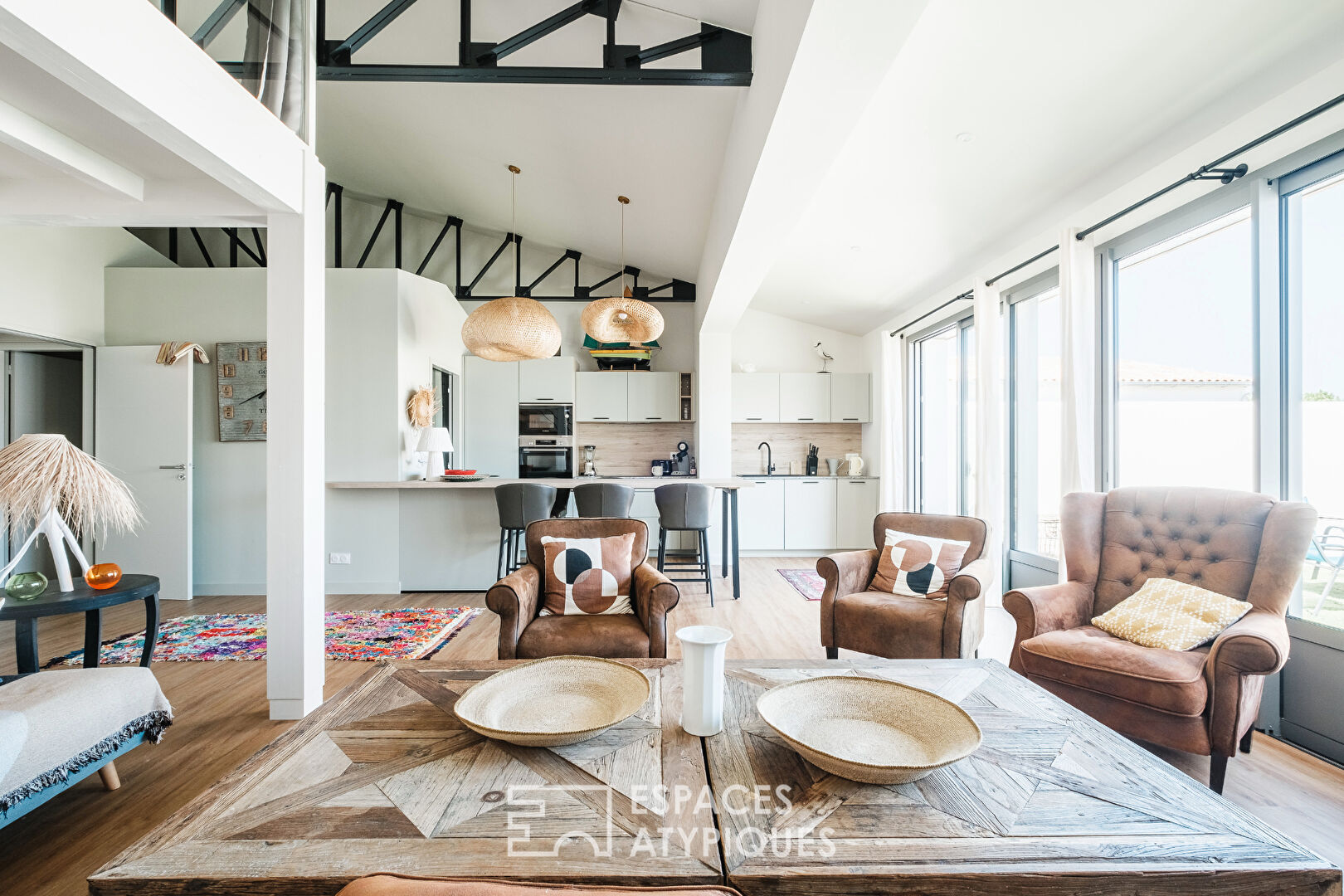 Premium location for exceptional renovation