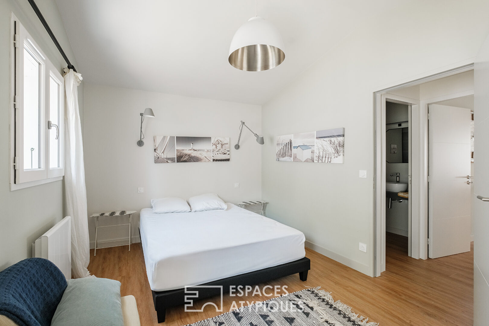 Premium location for exceptional renovation