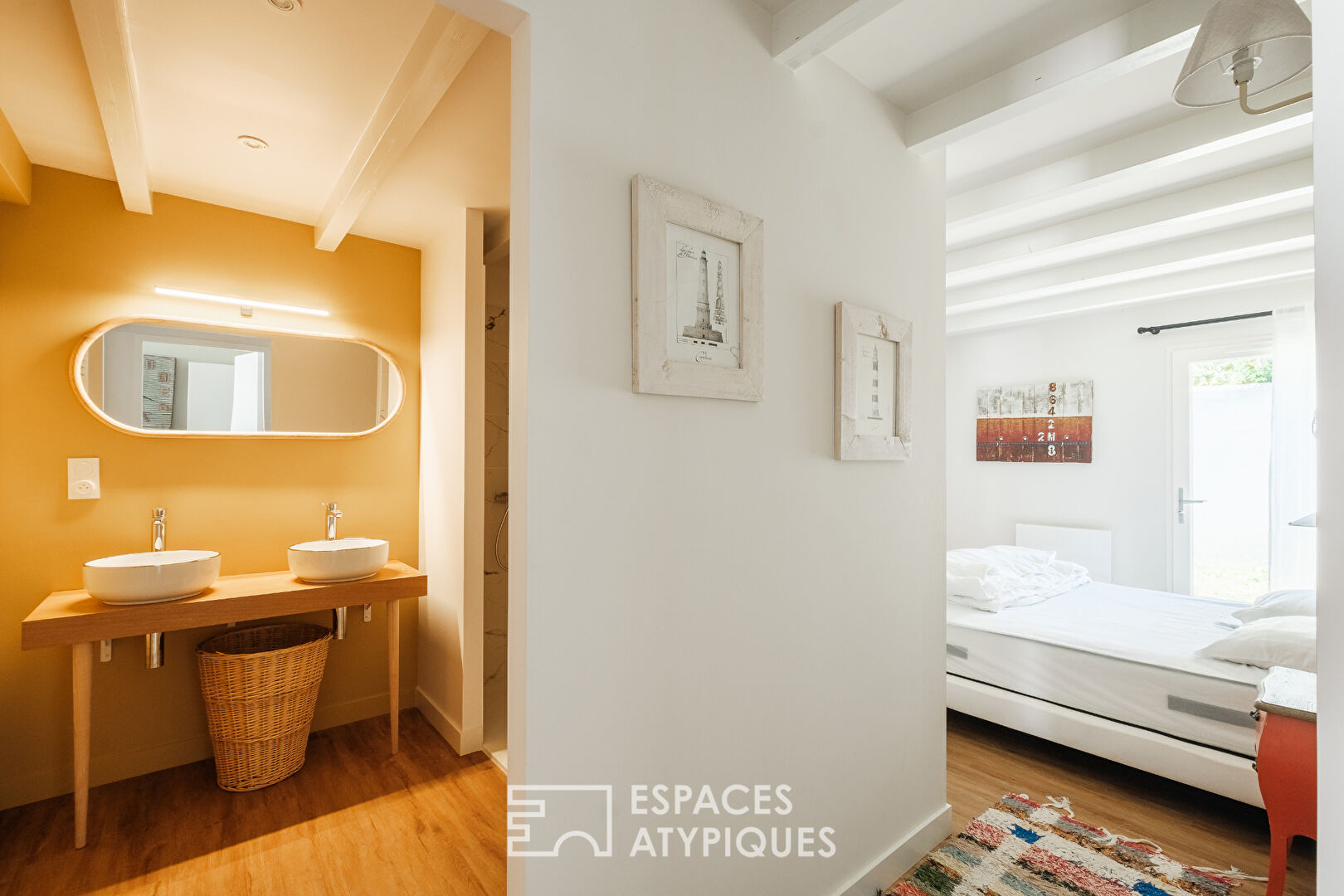 Premium location for exceptional renovation