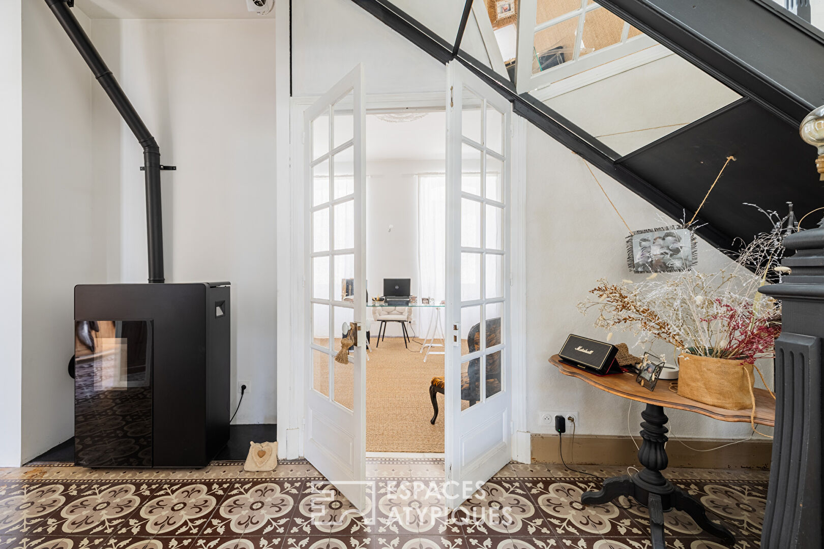 19th century building combining authenticity and the art of living