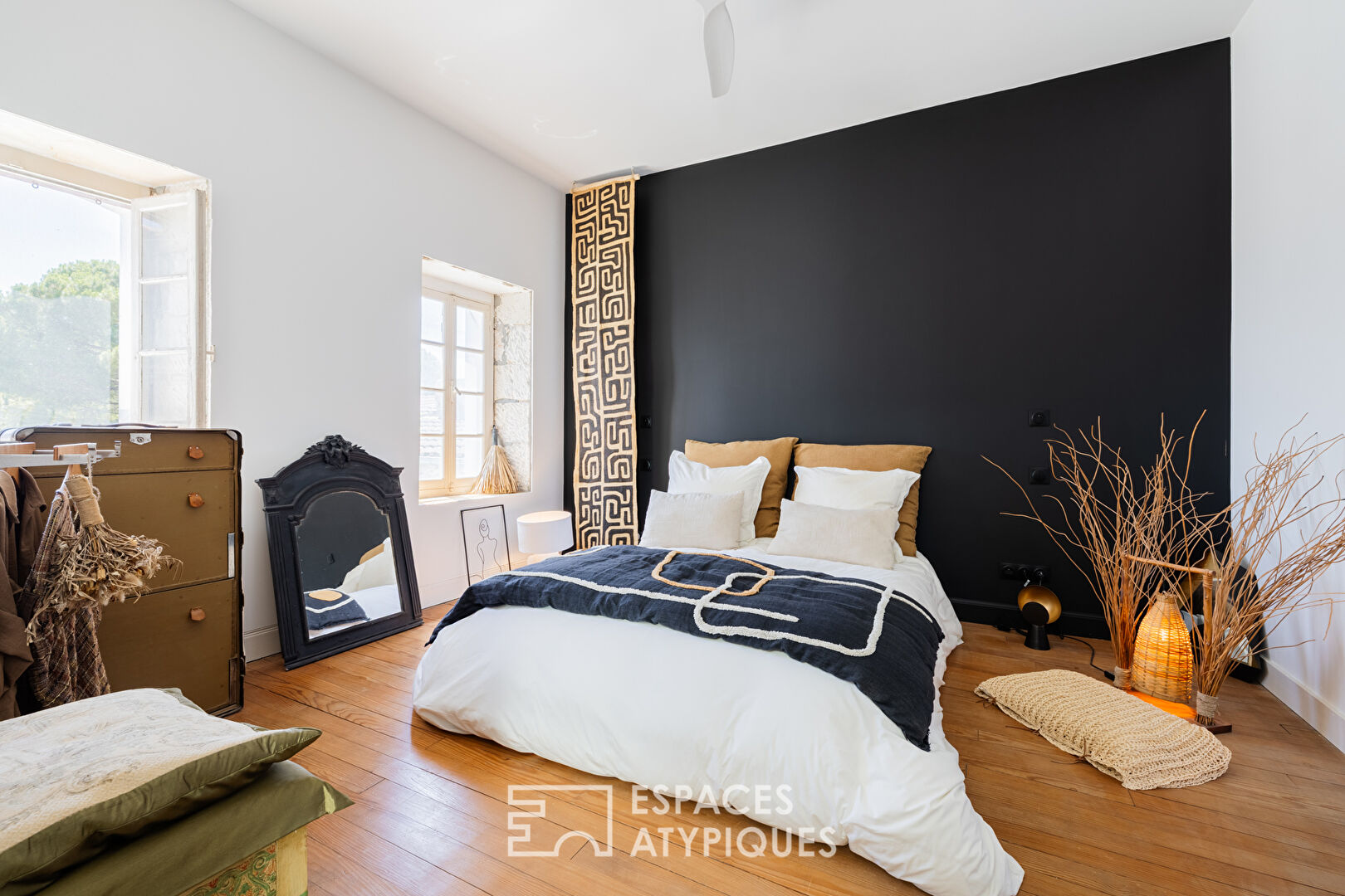19th century building combining authenticity and the art of living