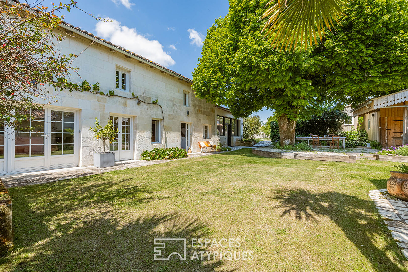 Maison de charme en coeur de village