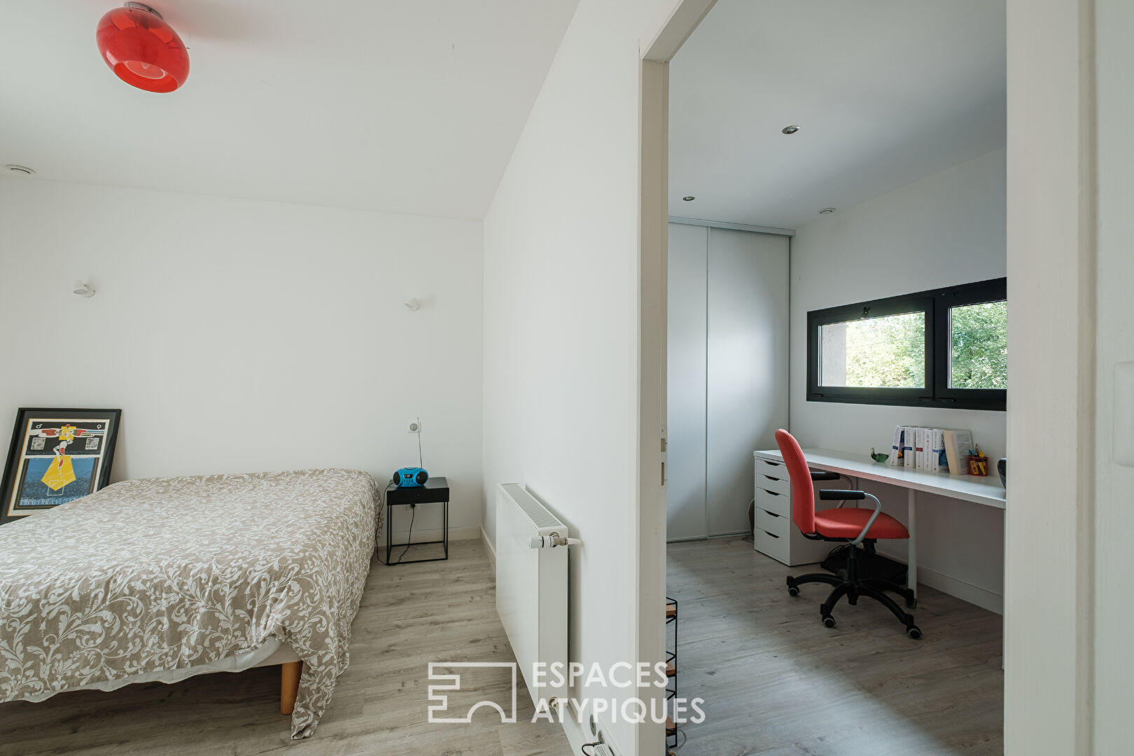 Maison contemporaine avec piscine et studio indépendant