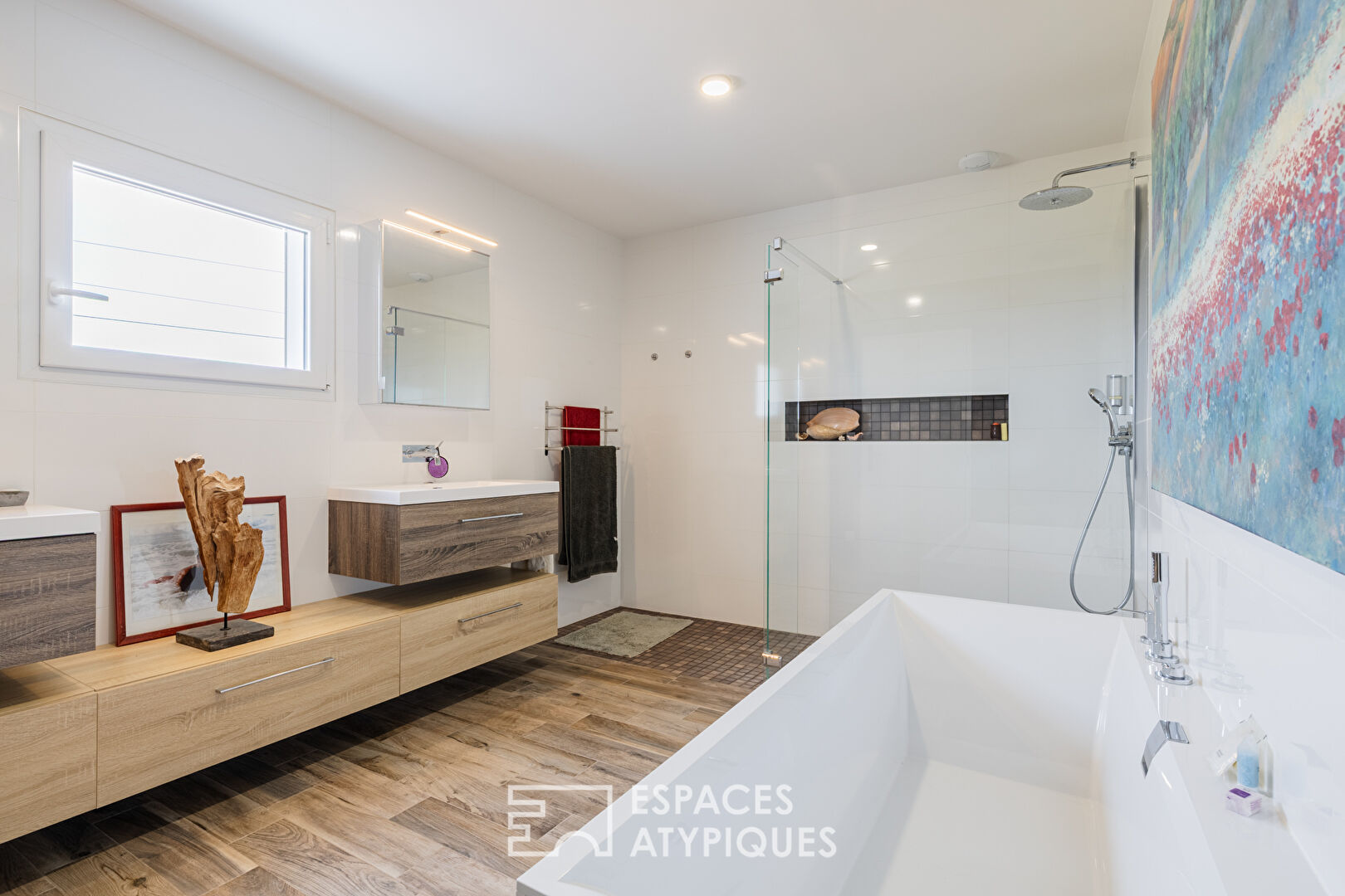 Propriété contemporaine avec vue imprenable