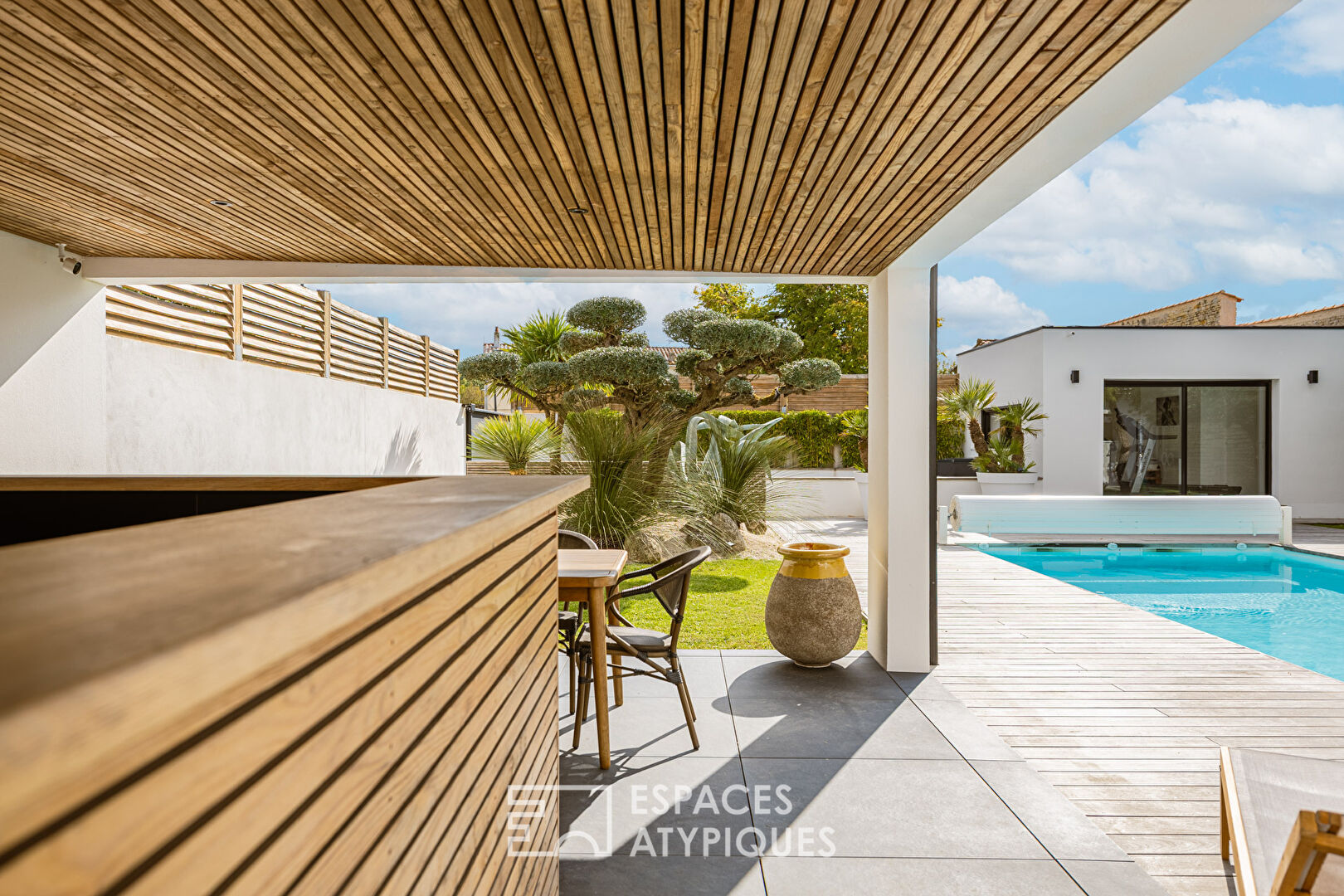 Exceptional contemporary