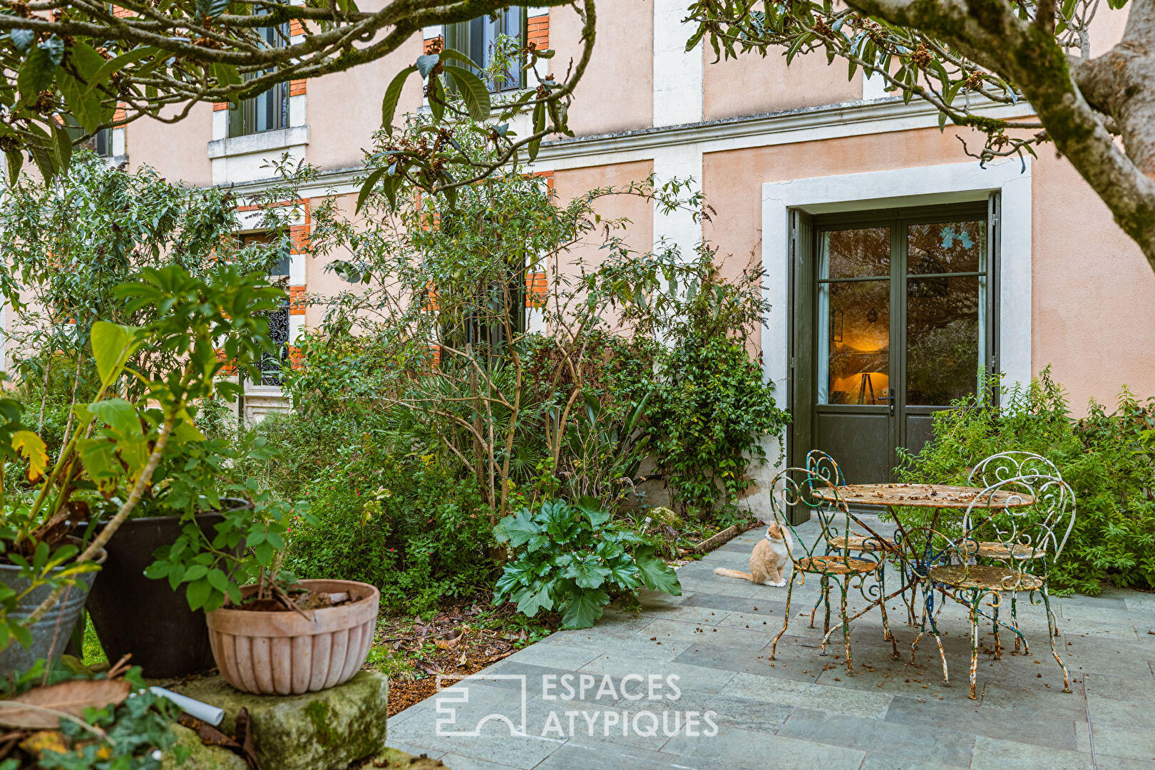 Maison d’antan accueillante et chaleureuse