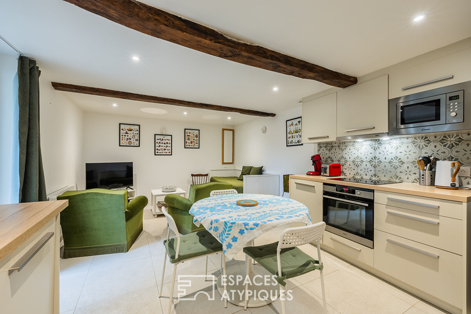 Maison d’antan accueillante et chaleureuse