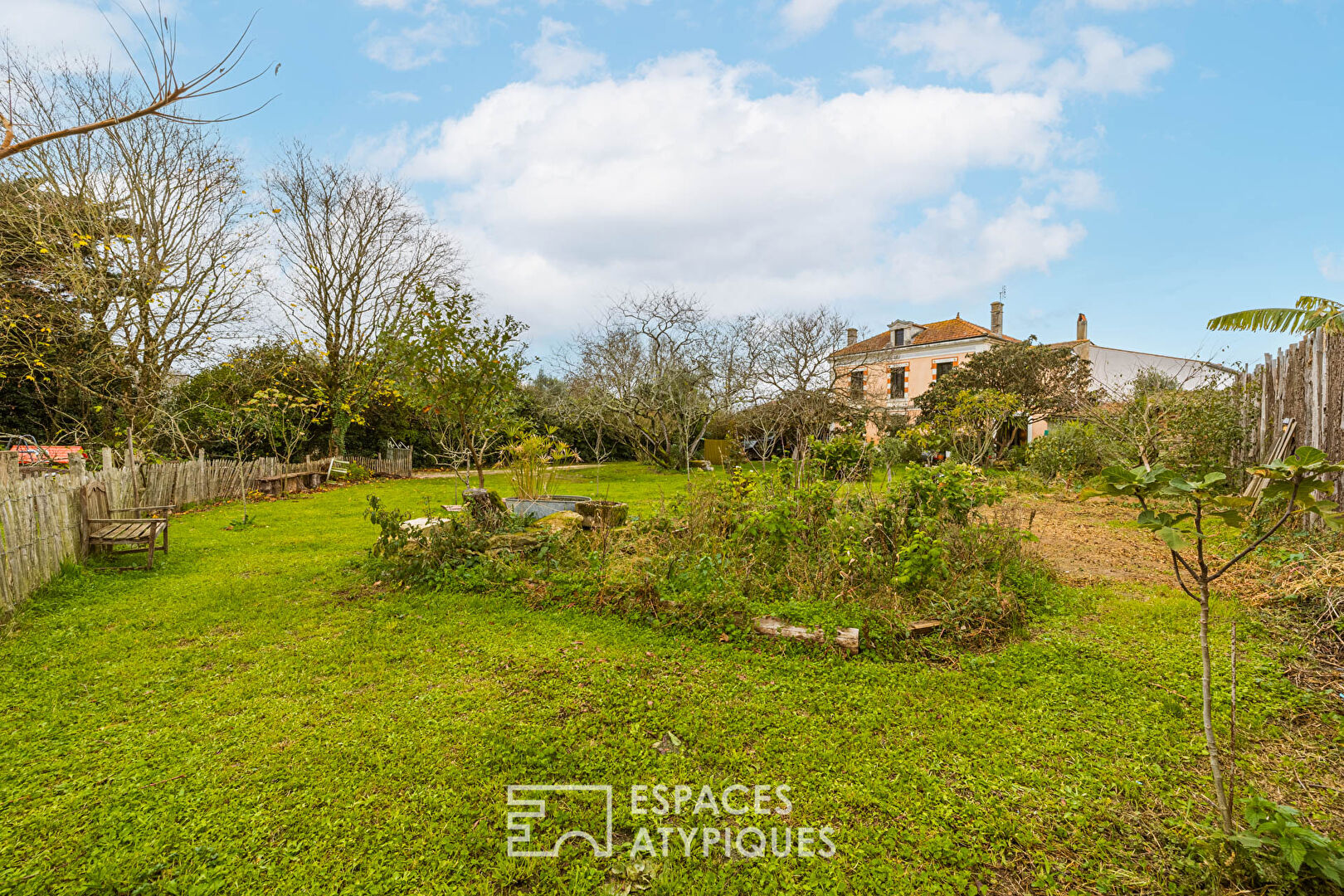 Maison d’antan accueillante et chaleureuse