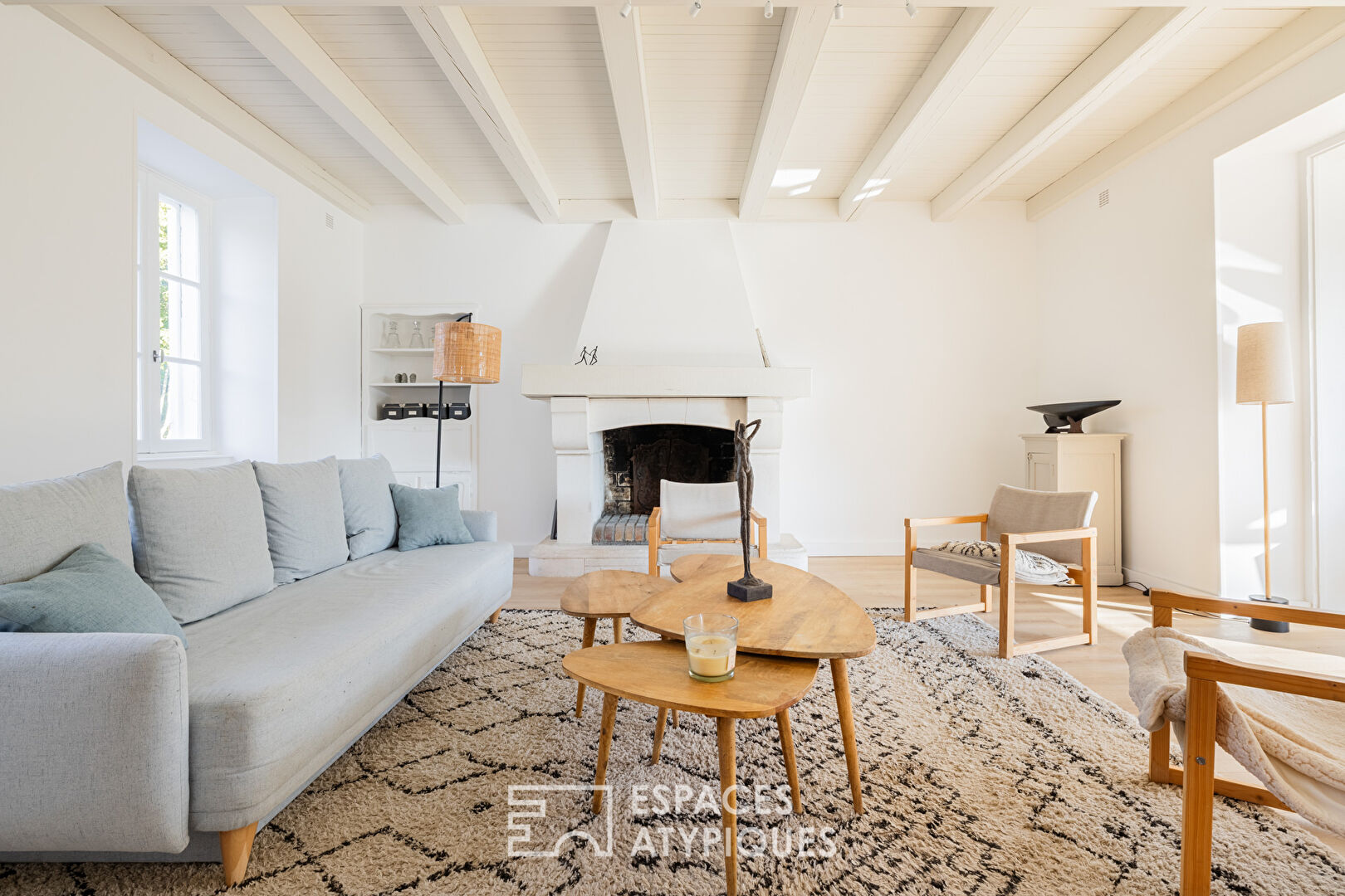 Old farmhouse combining character and elegance