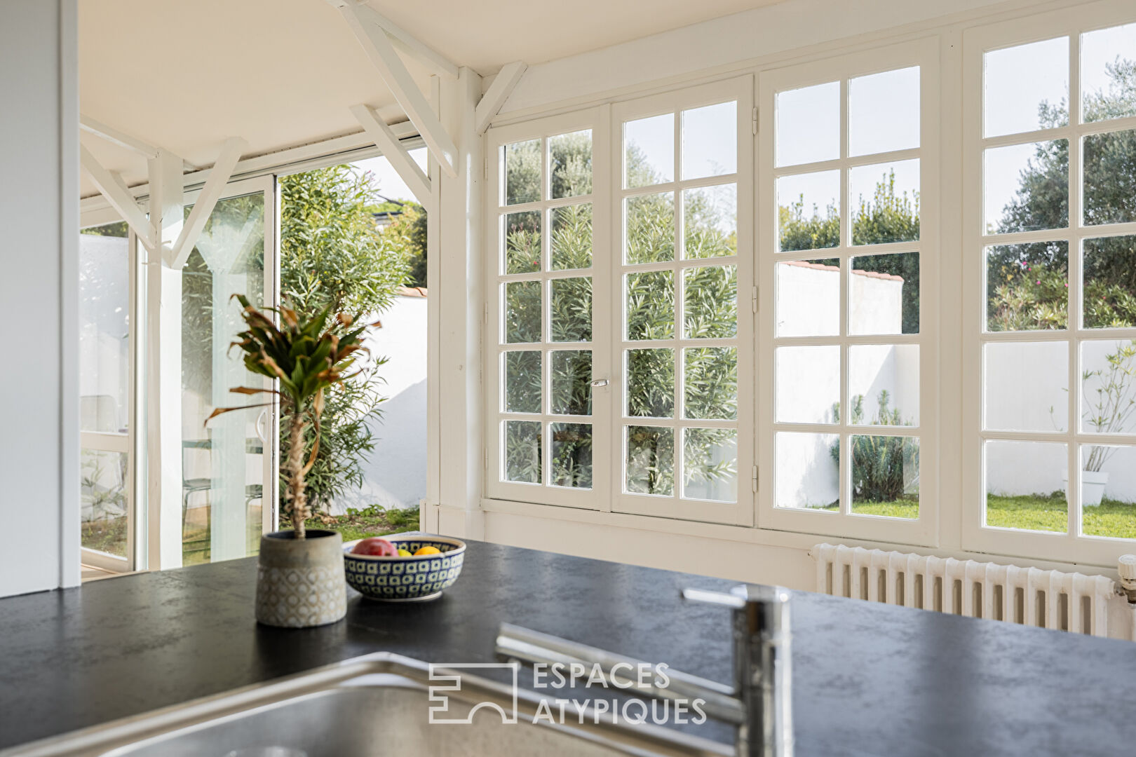 Old farmhouse combining character and elegance