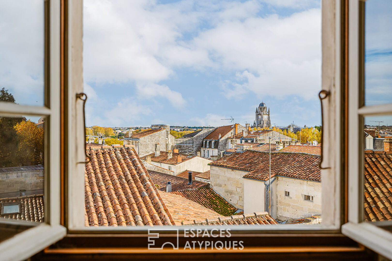 Maison de caractère à réinventer rive gauche