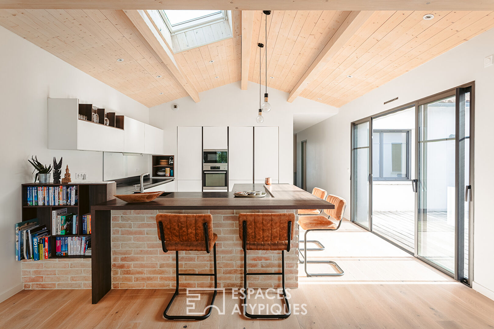 Maison contemporaine soignée aux accents scandinaves