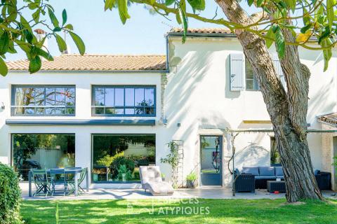 Authenticité et design pour ce corps de ferme rénové