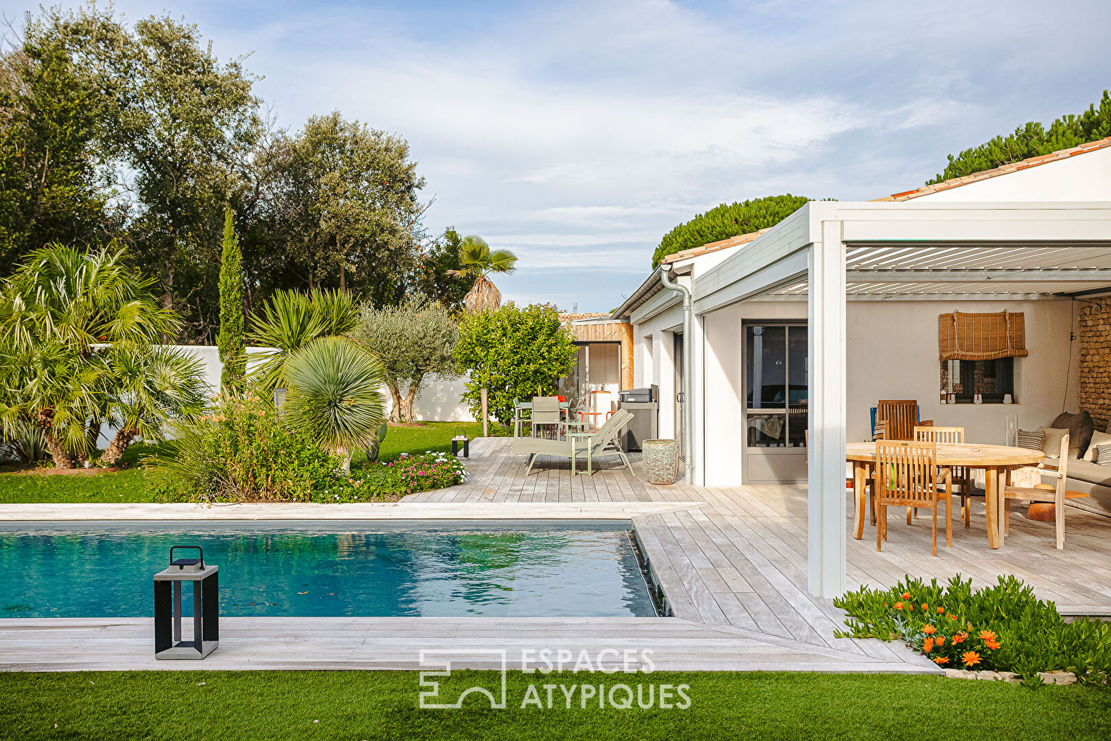 Contemporaine aux prestations soignées