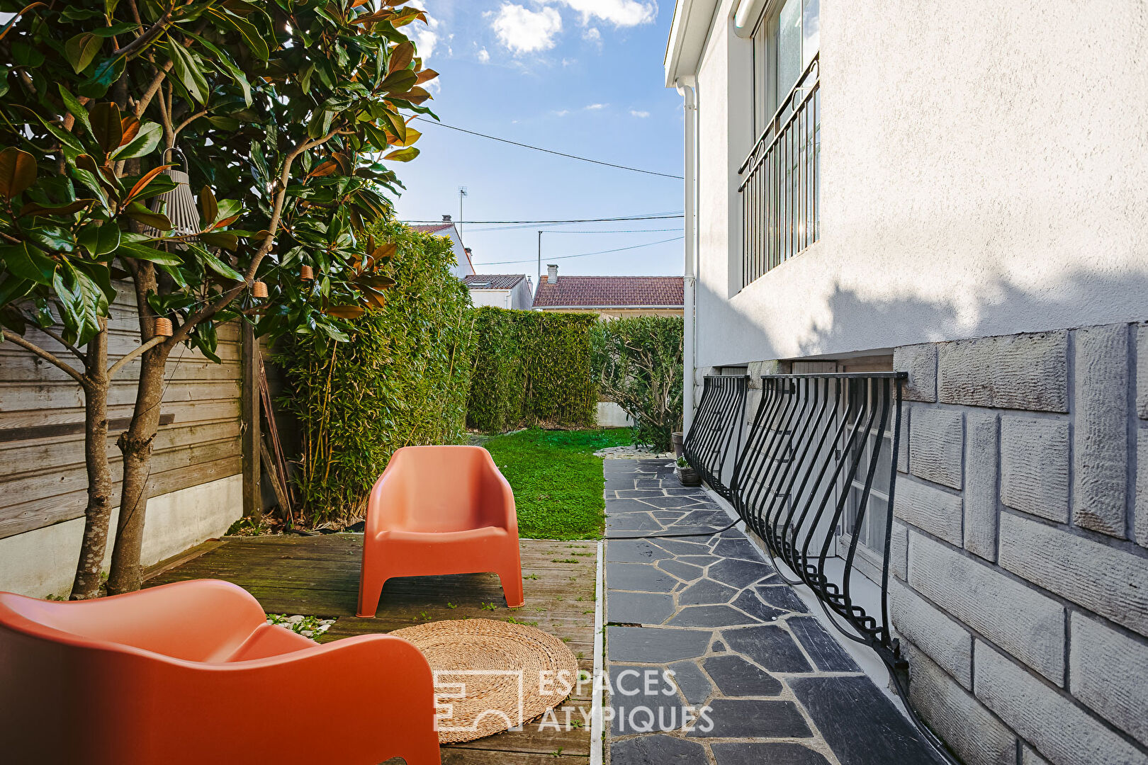 Maison au calme avec garage hors norme dans le quartier de La Trompette