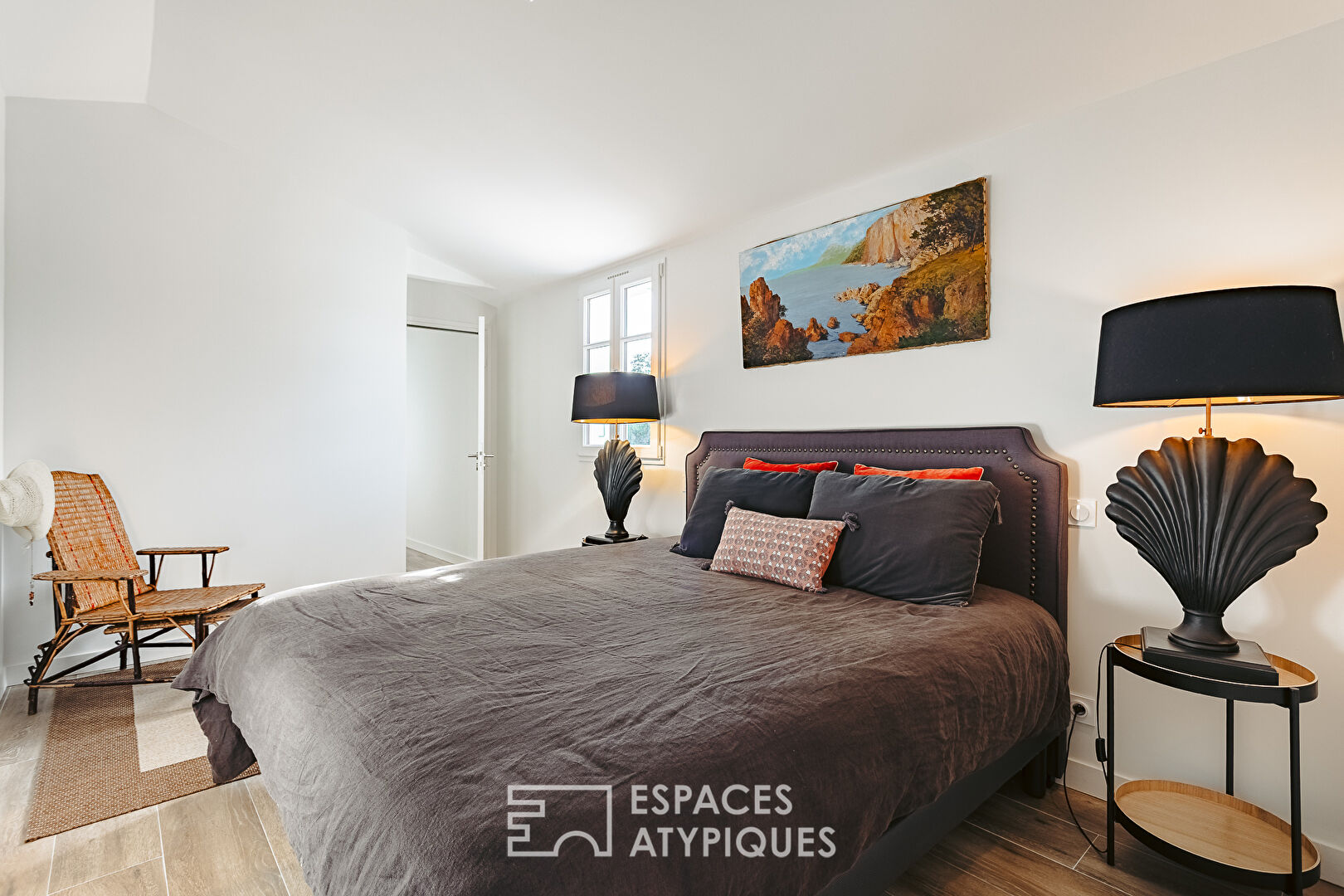 Élégante maison neuve au coeur du village