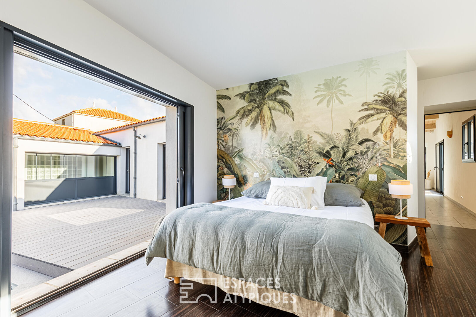 Villa contemporaine aux volumes XXL, véritable antre familial