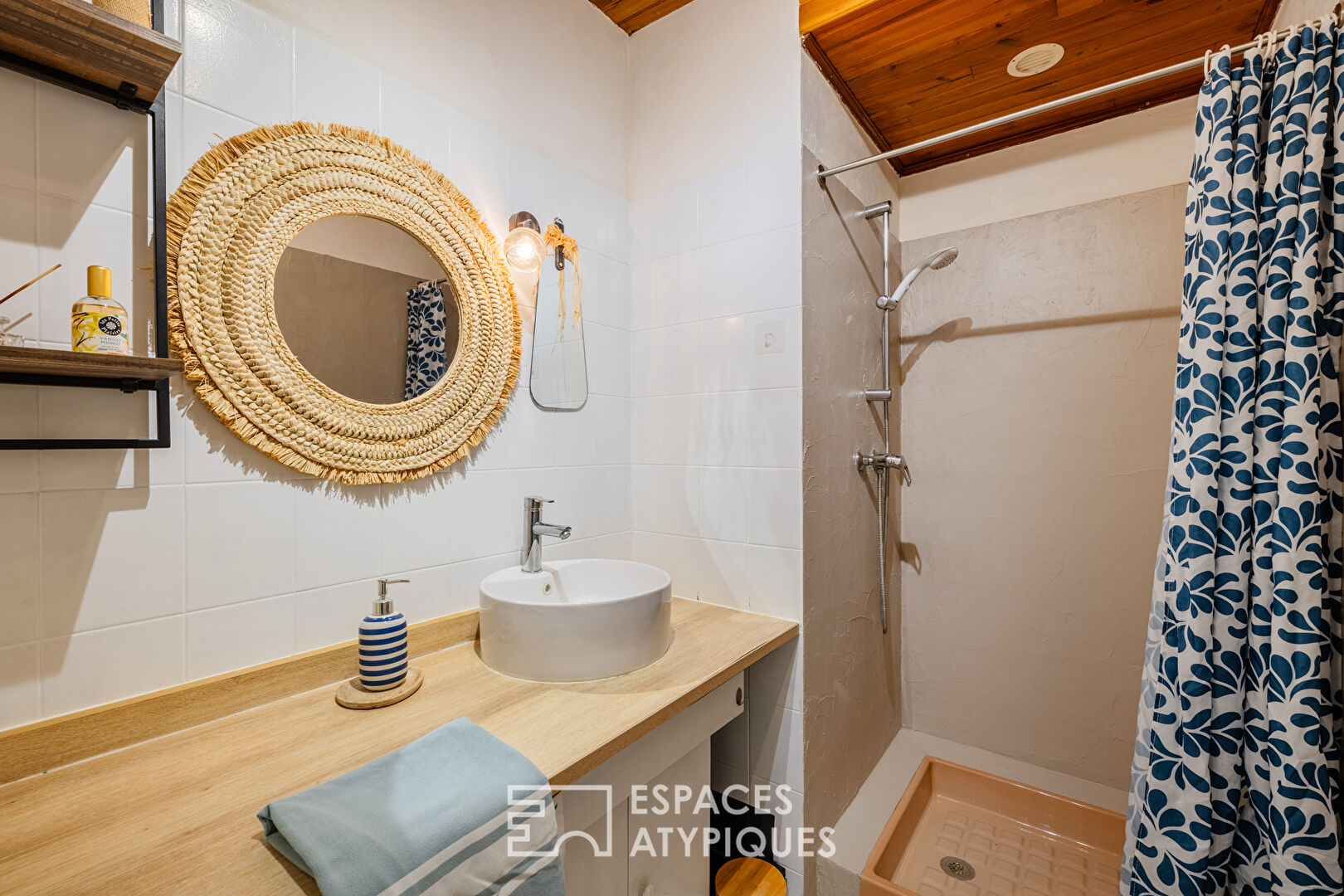 Authentique maison de village en pierre au charme d’antan