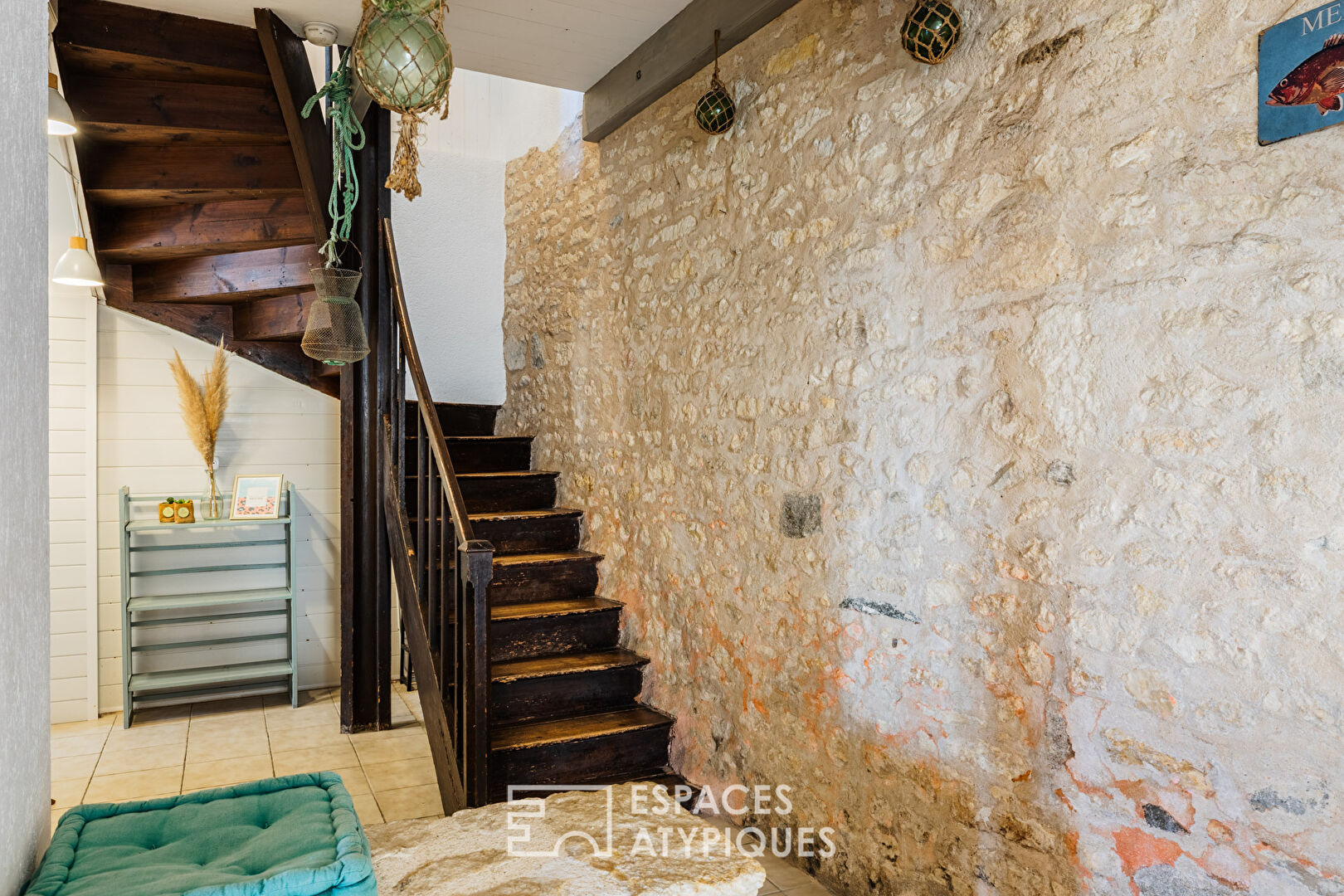 Authentique maison de village en pierre au charme d’antan